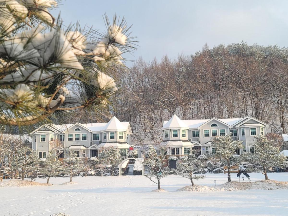 Tomato Pension Hongcheon Εξωτερικό φωτογραφία